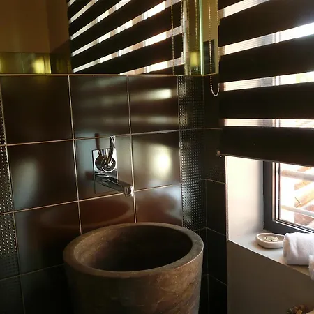Le Vinois Hotel Caillac